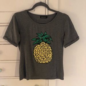 Gray pineapple T-Shirt